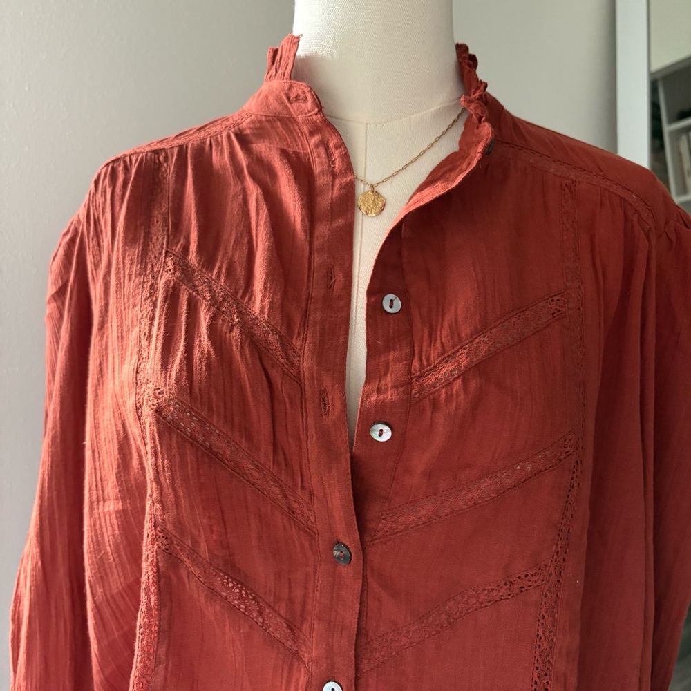 Sundance lace top - Picture 2 of 7